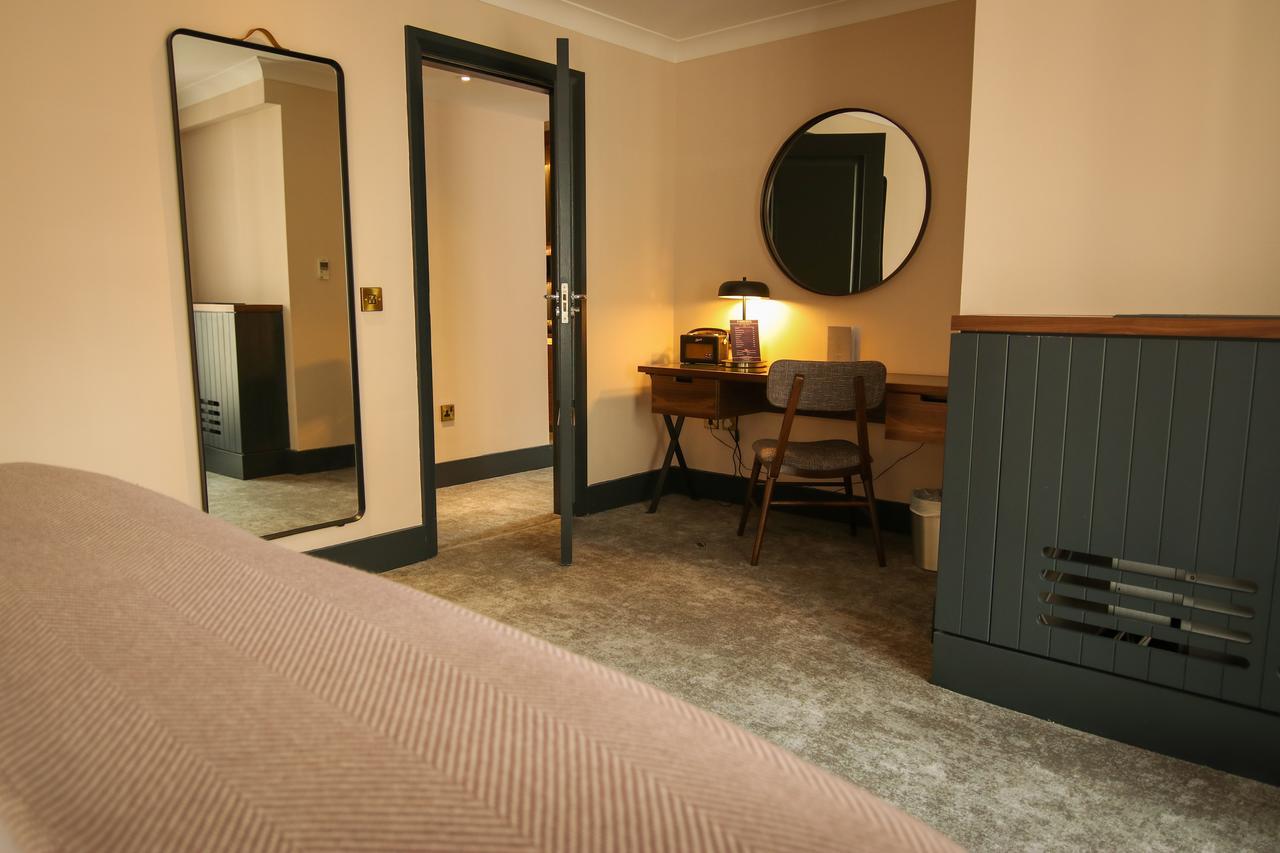 The Alex Hotel Dublin Exterior photo
